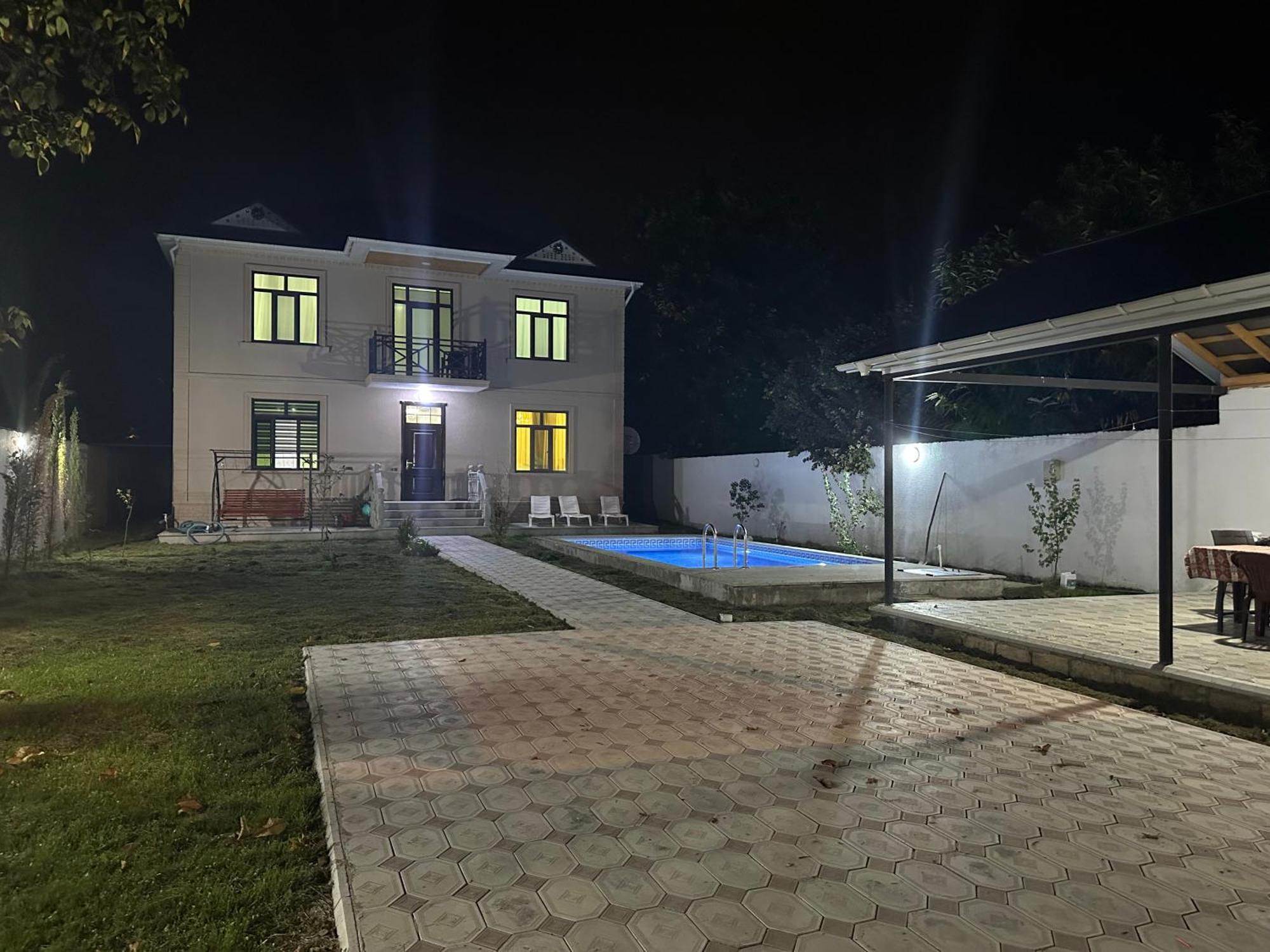 הוילה Flora Grand גאלבה מראה חיצוני תמונה